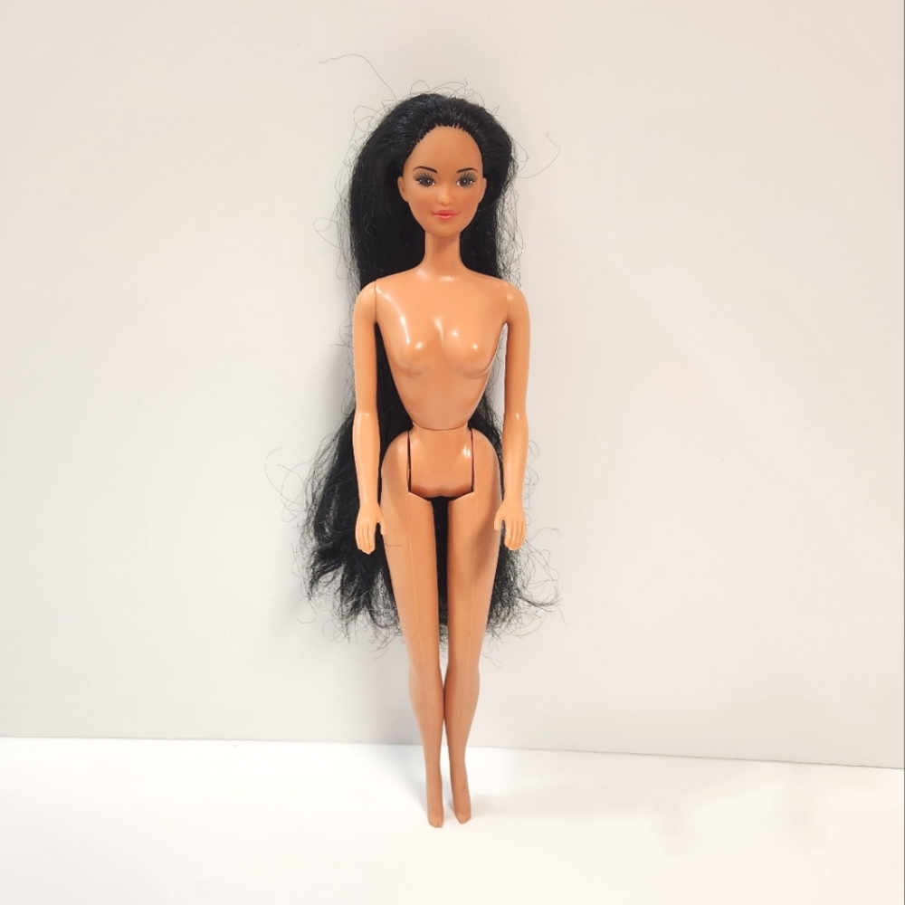 2/$28  1987 Barbie Island Fun Miko